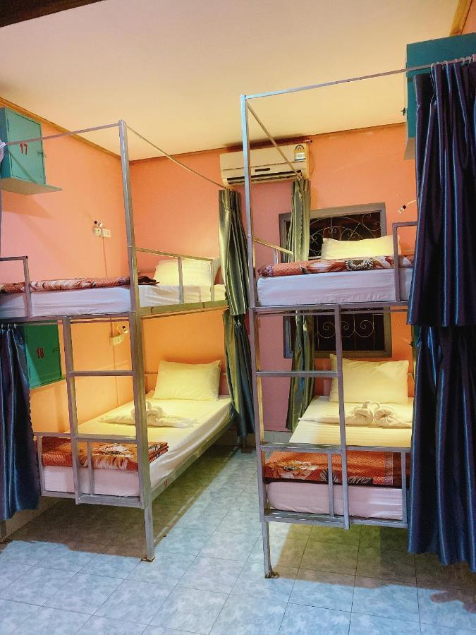 Luang Prabang Hostel Экстерьер фото