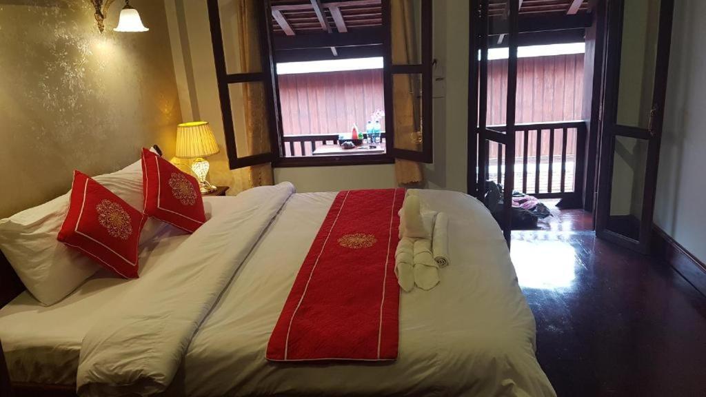 Luang Prabang Hostel Экстерьер фото