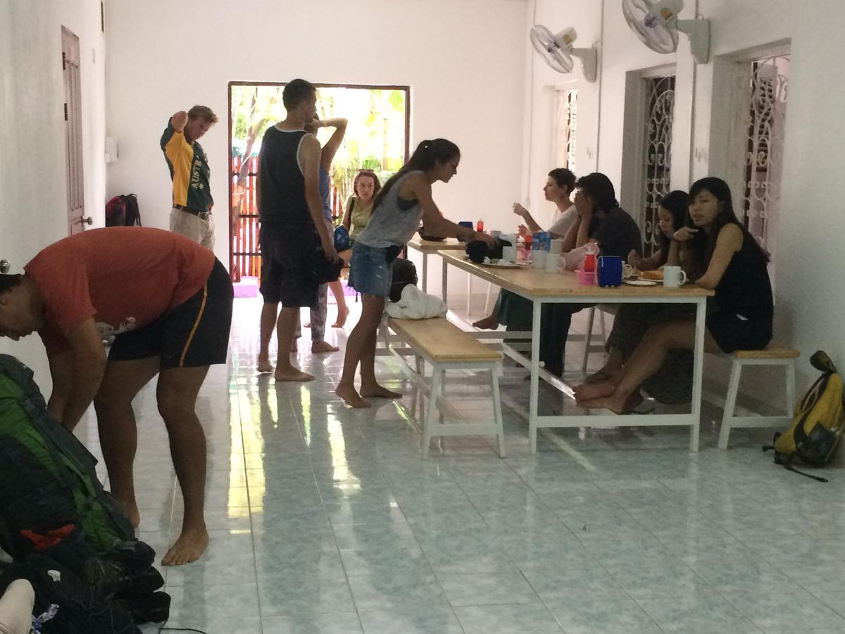Luang Prabang Hostel Экстерьер фото